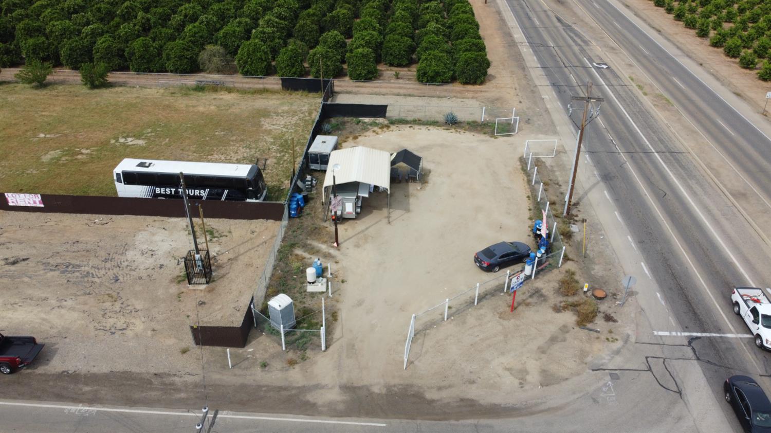 2015 N Academy Ave, Sanger, CA 93657