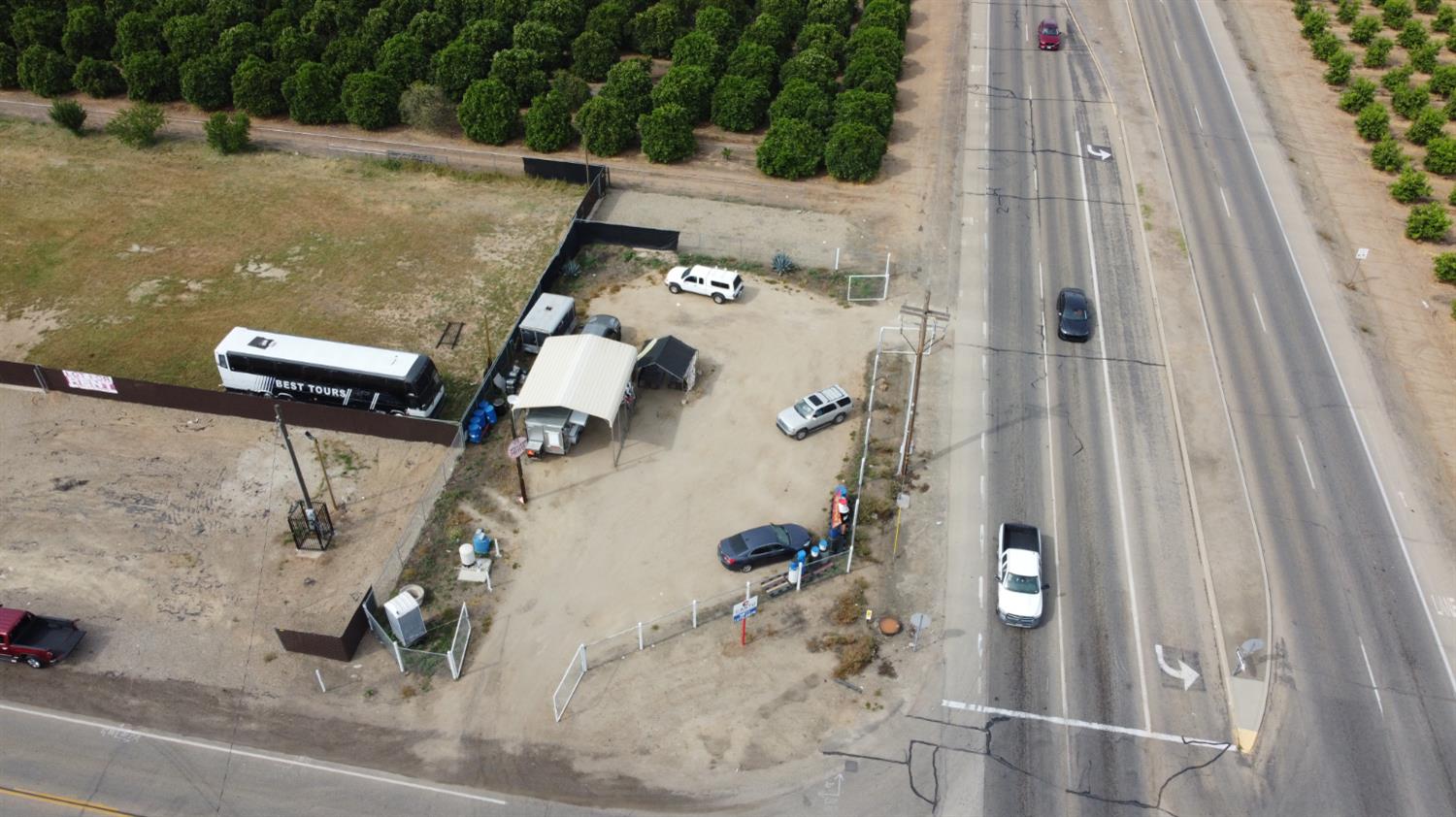 2015 N Academy Ave, Sanger, CA 93657