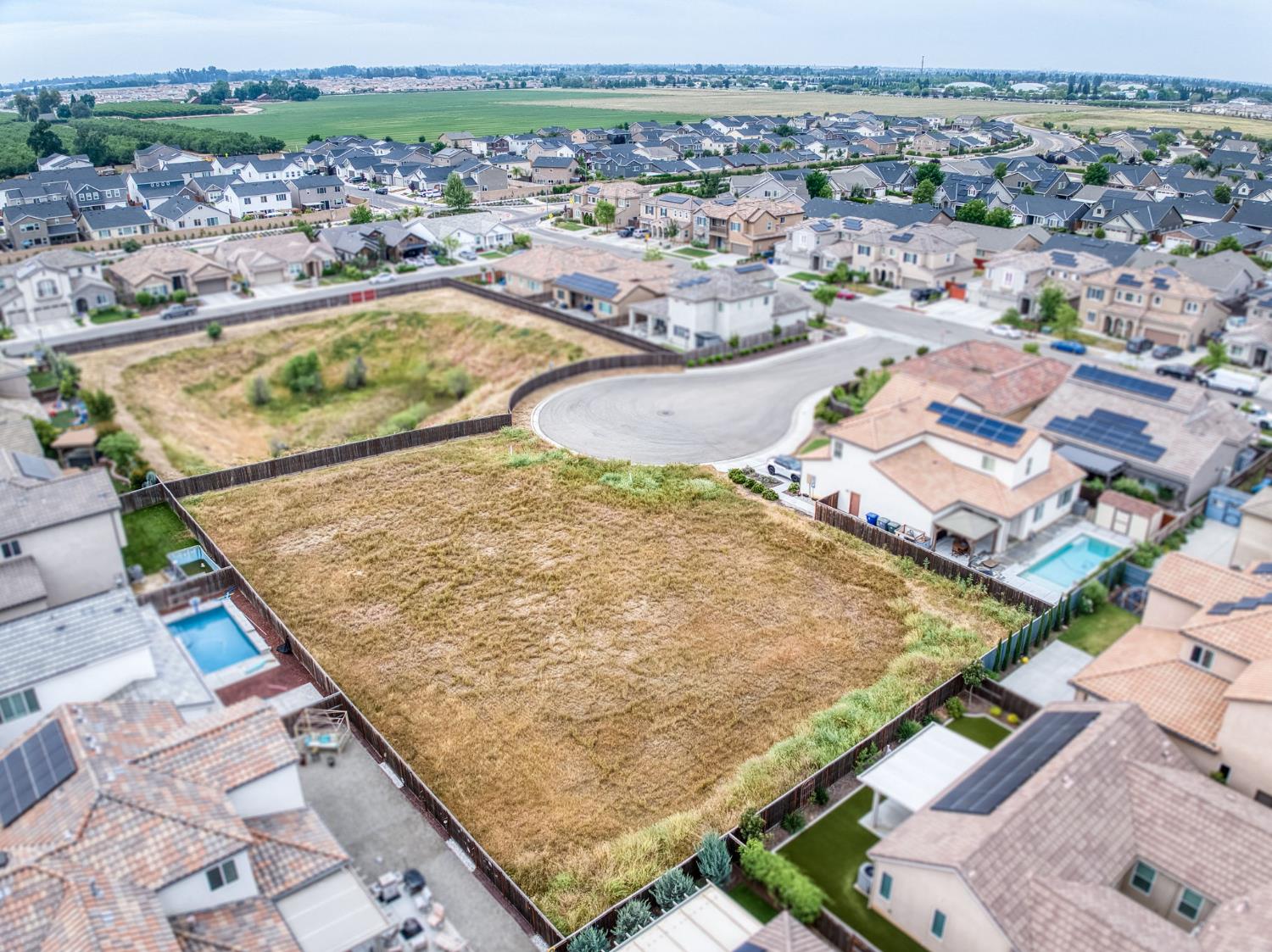 4259 Alissa Ave, Clovis, CA 93619