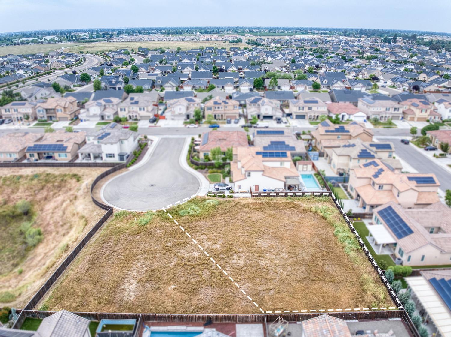 4269 Alissa Ave, Clovis, CA 93619