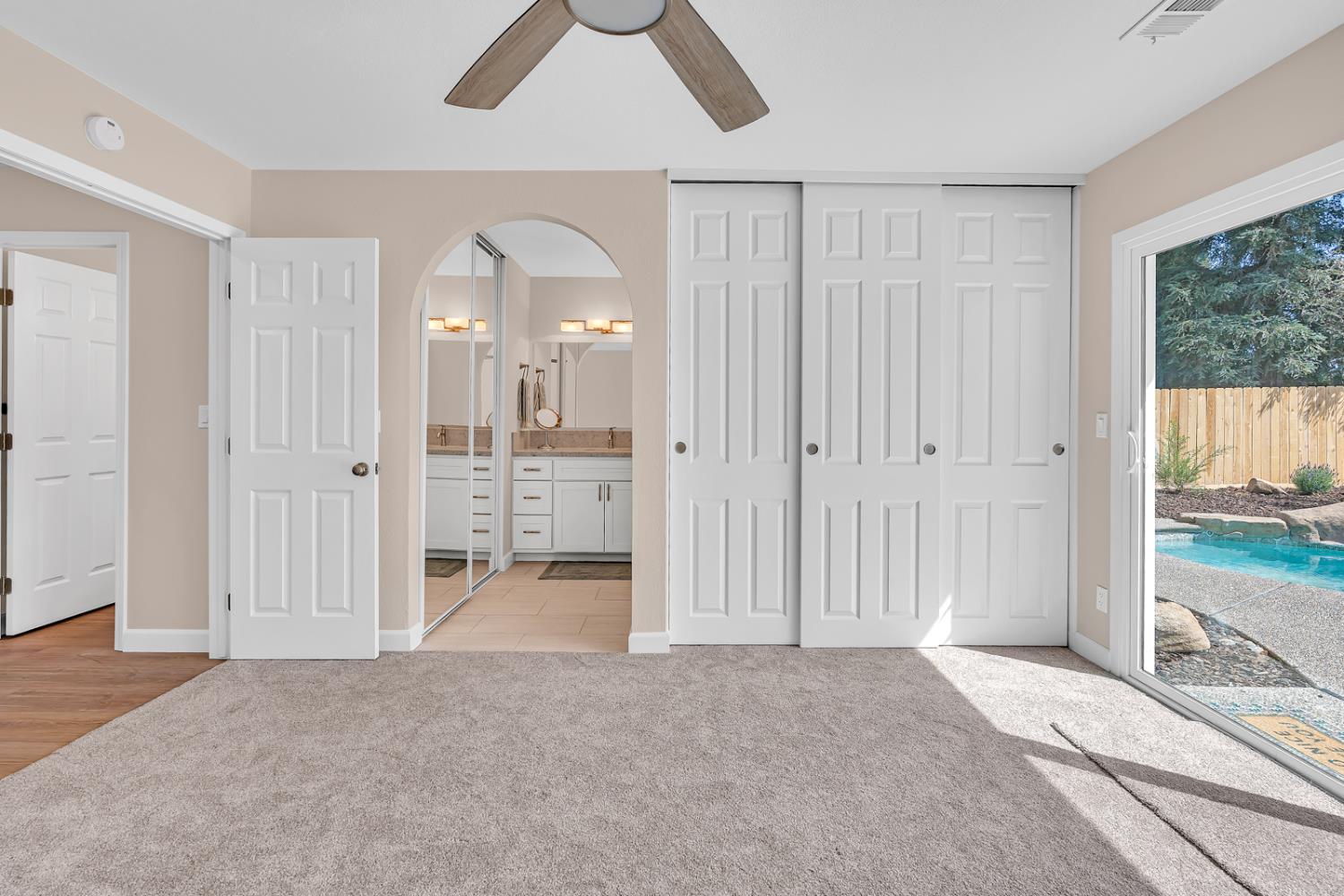 825 E Decatur Ave, Fresno, CA 93720