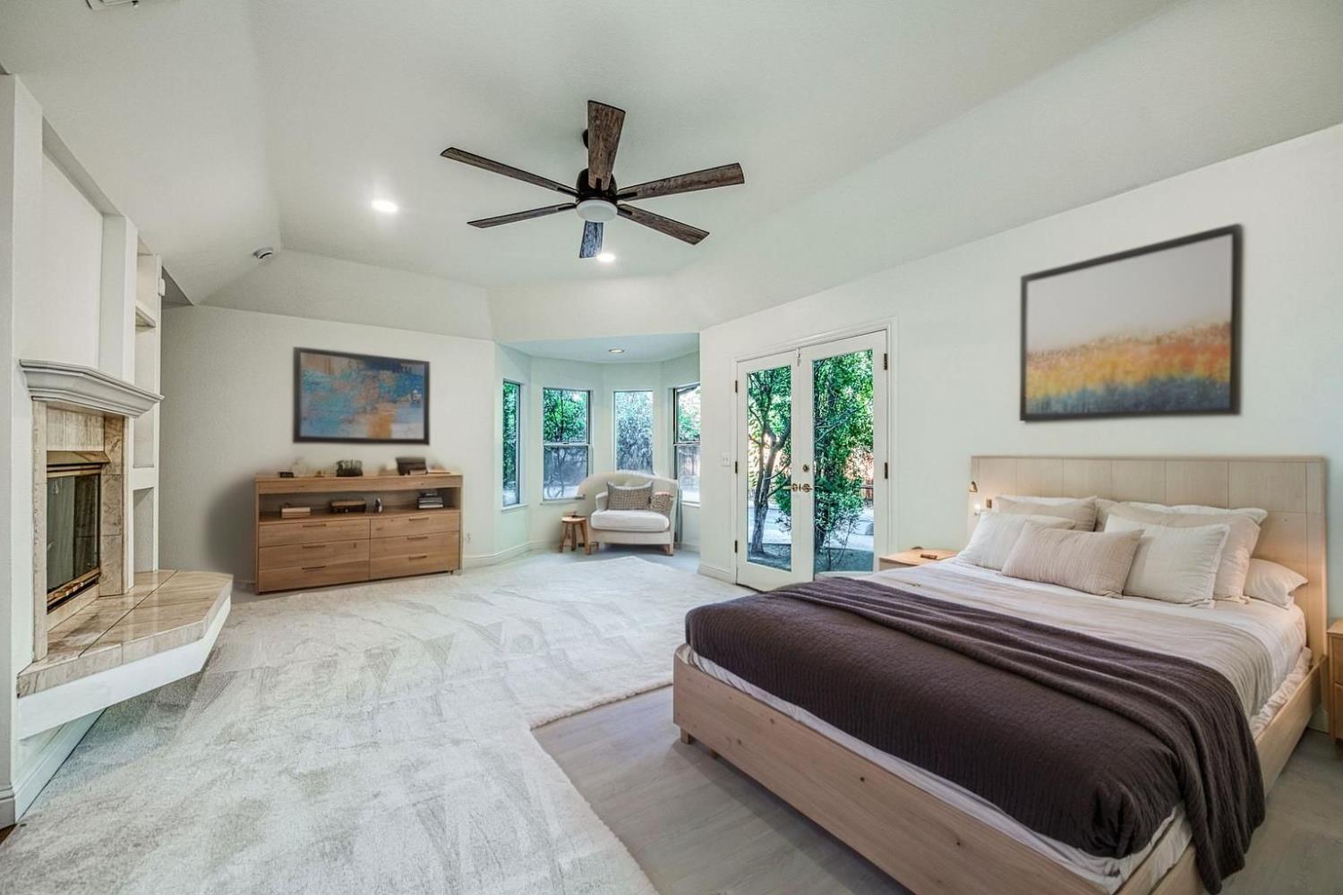 7258 N Channing Way, Fresno, CA 93711