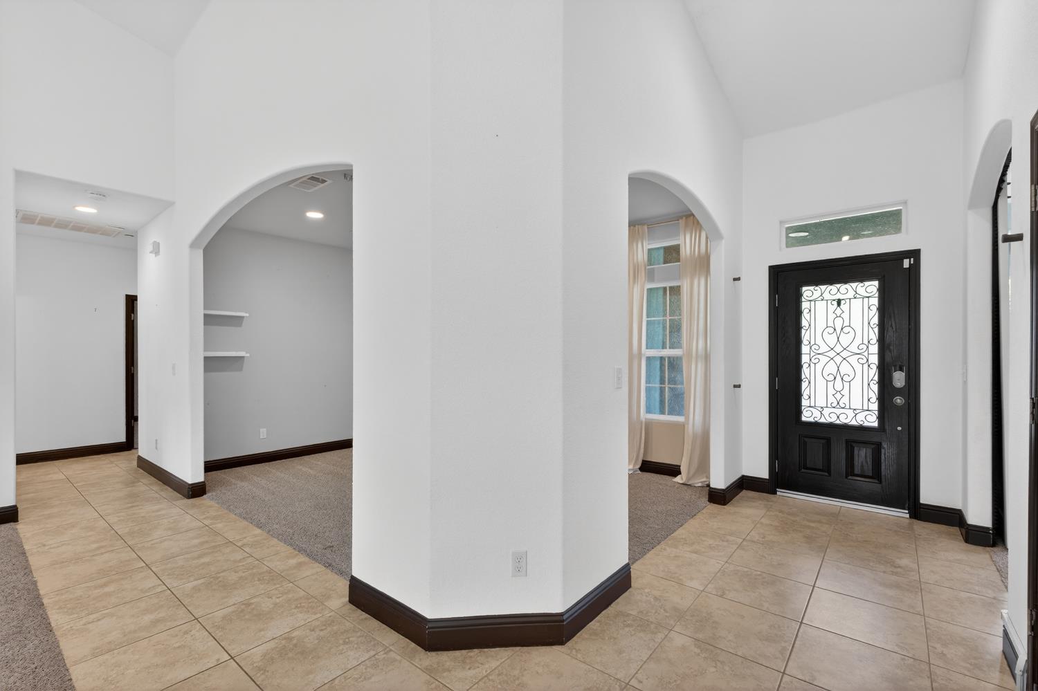 7233 W San Carlos Ave, Fresno, CA 93723