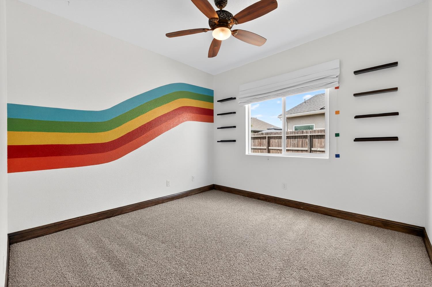 7233 W San Carlos Ave, Fresno, CA 93723