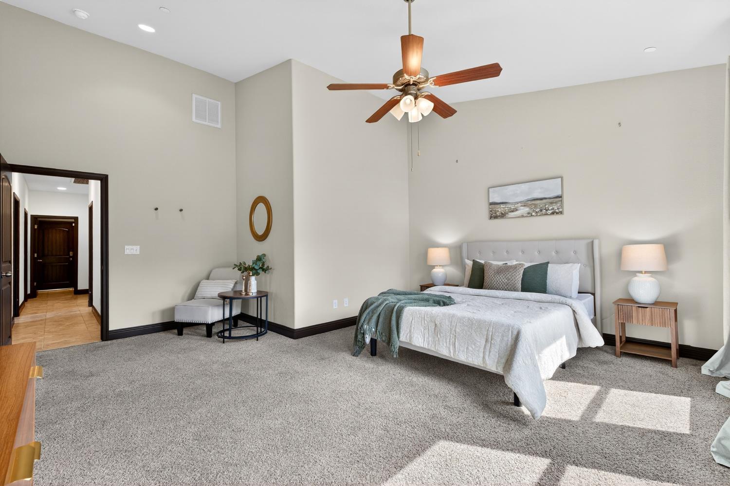 7233 W San Carlos Ave, Fresno, CA 93723