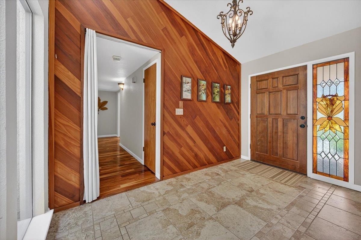 11640 E Sierra Ave, Clovis, CA 93619