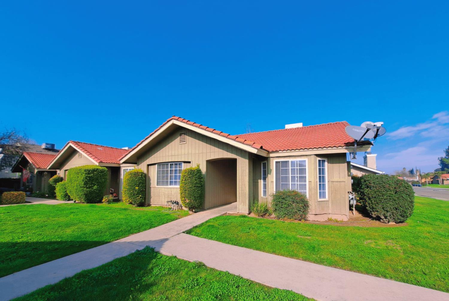 12486 Georgia Ln, Madera, CA 93637