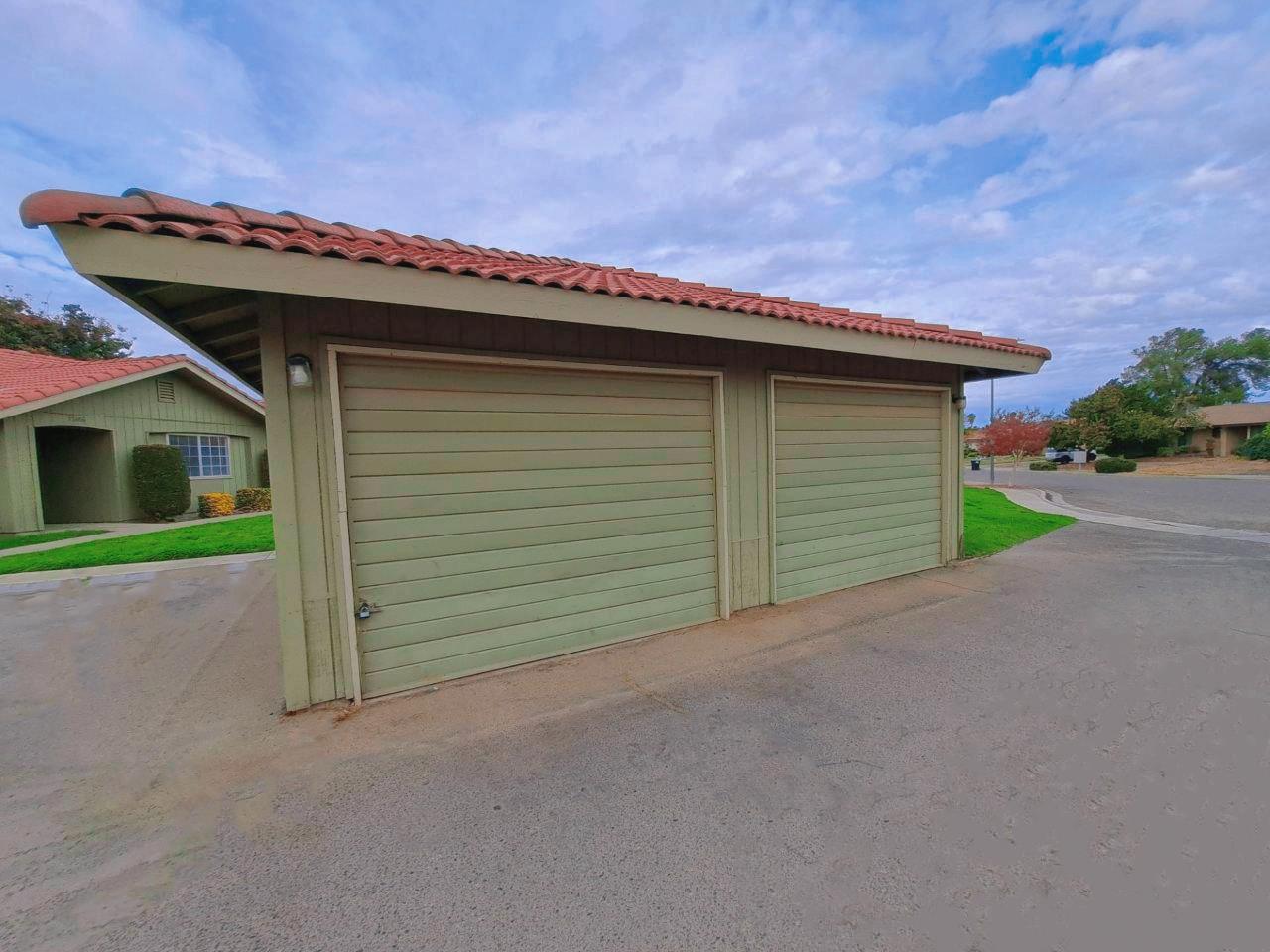12486 Georgia Ln, Madera, CA 93637