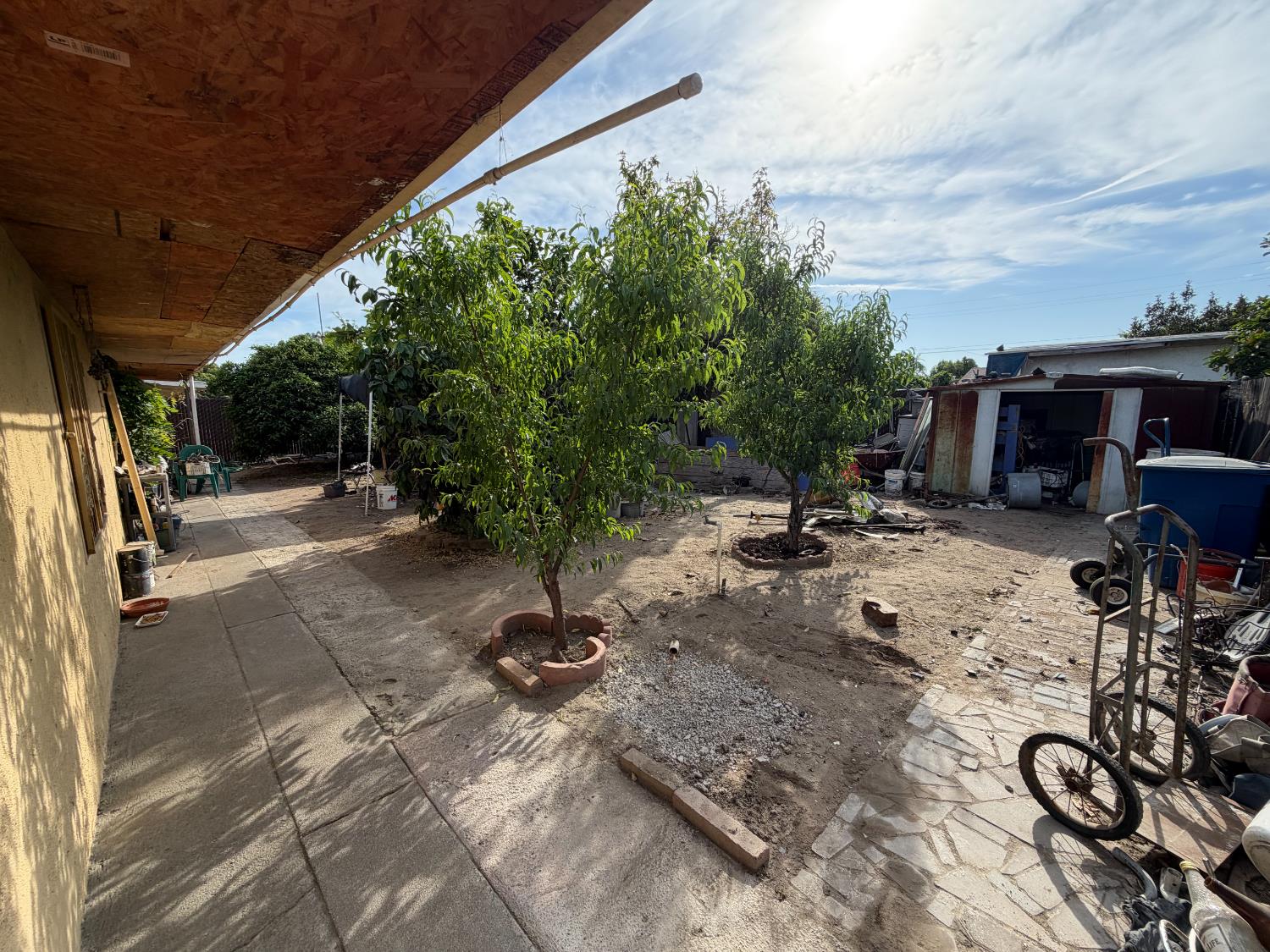 8767 S Rodriguez Ave, Parlier, CA 93648