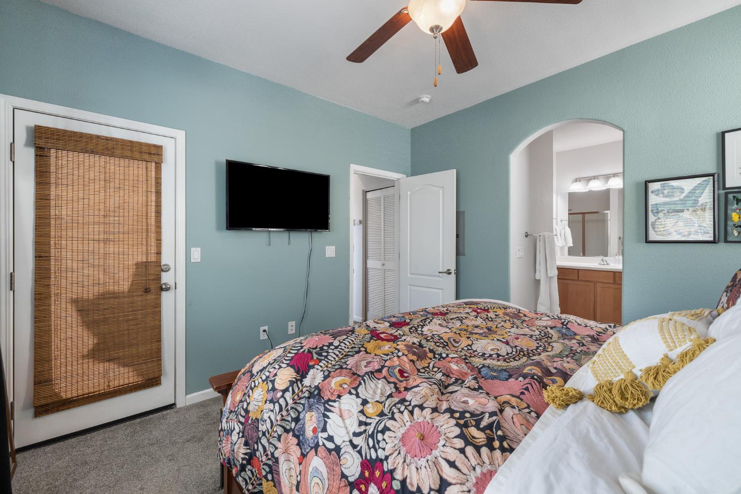 2089 Boccioni Ln, Clovis, CA 93611