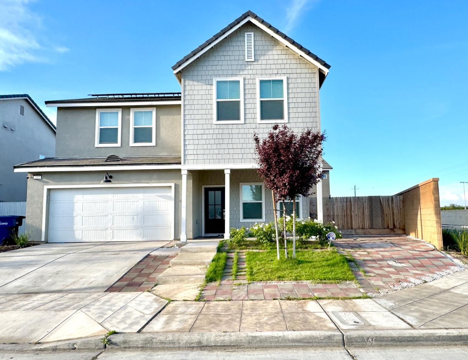 7012 W Donner Ave, Fresno, CA 93723