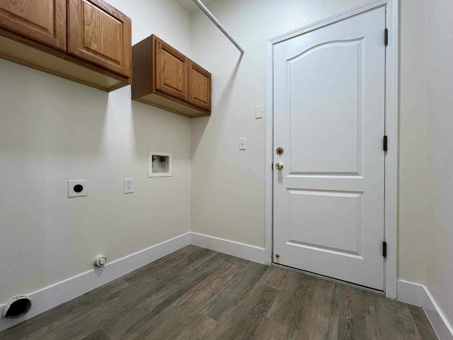 2150 N Rosendo Ave, Fresno, CA 93722