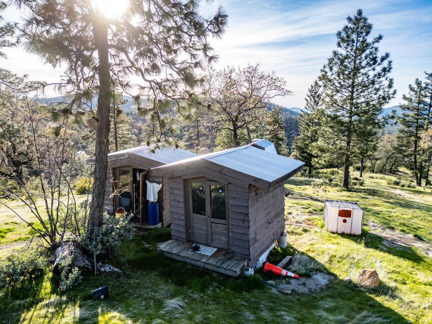 5314 Wilderness View Dr, Mariposa, CA 95338