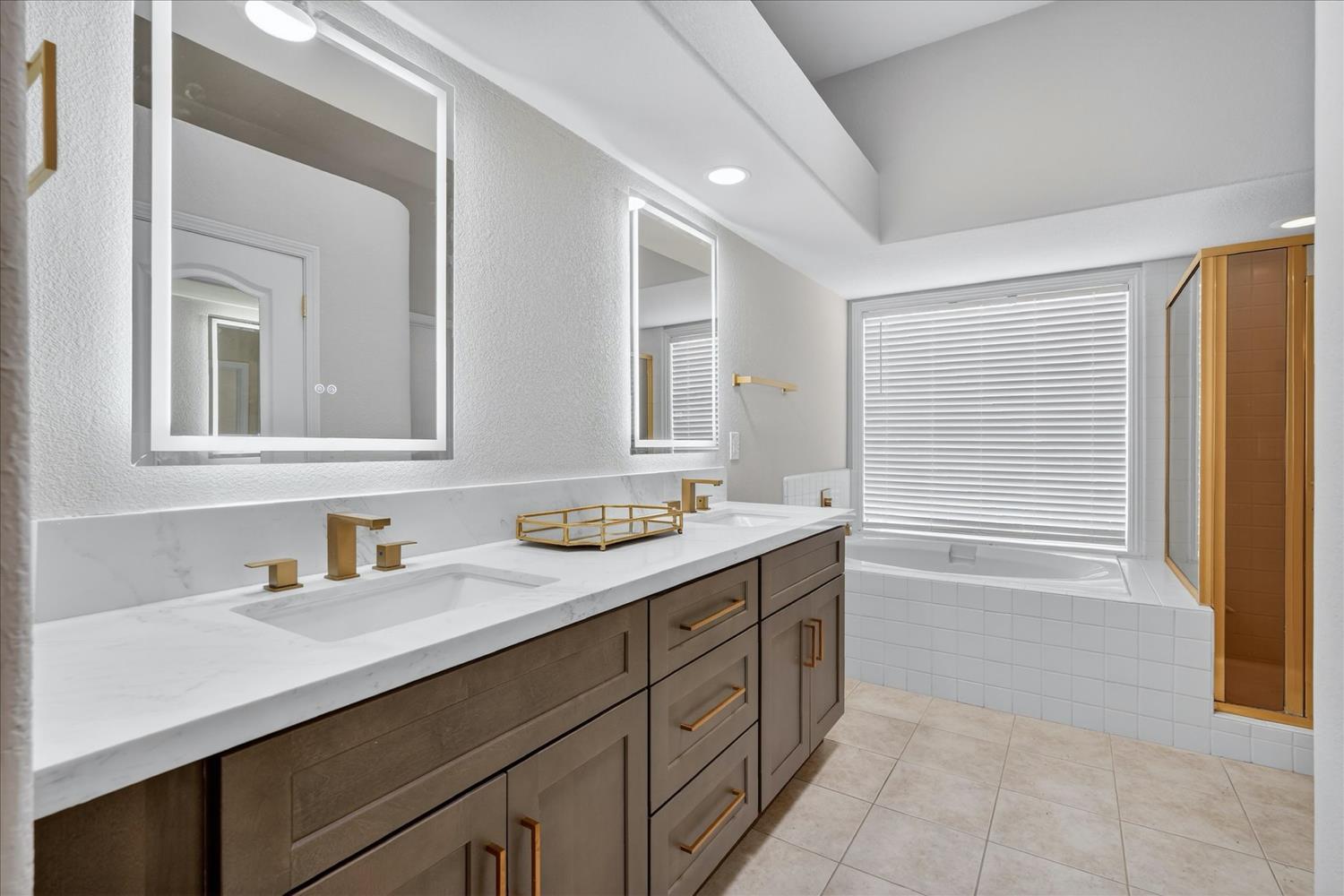 3668 W Ellery Ave, Fresno, CA 93711