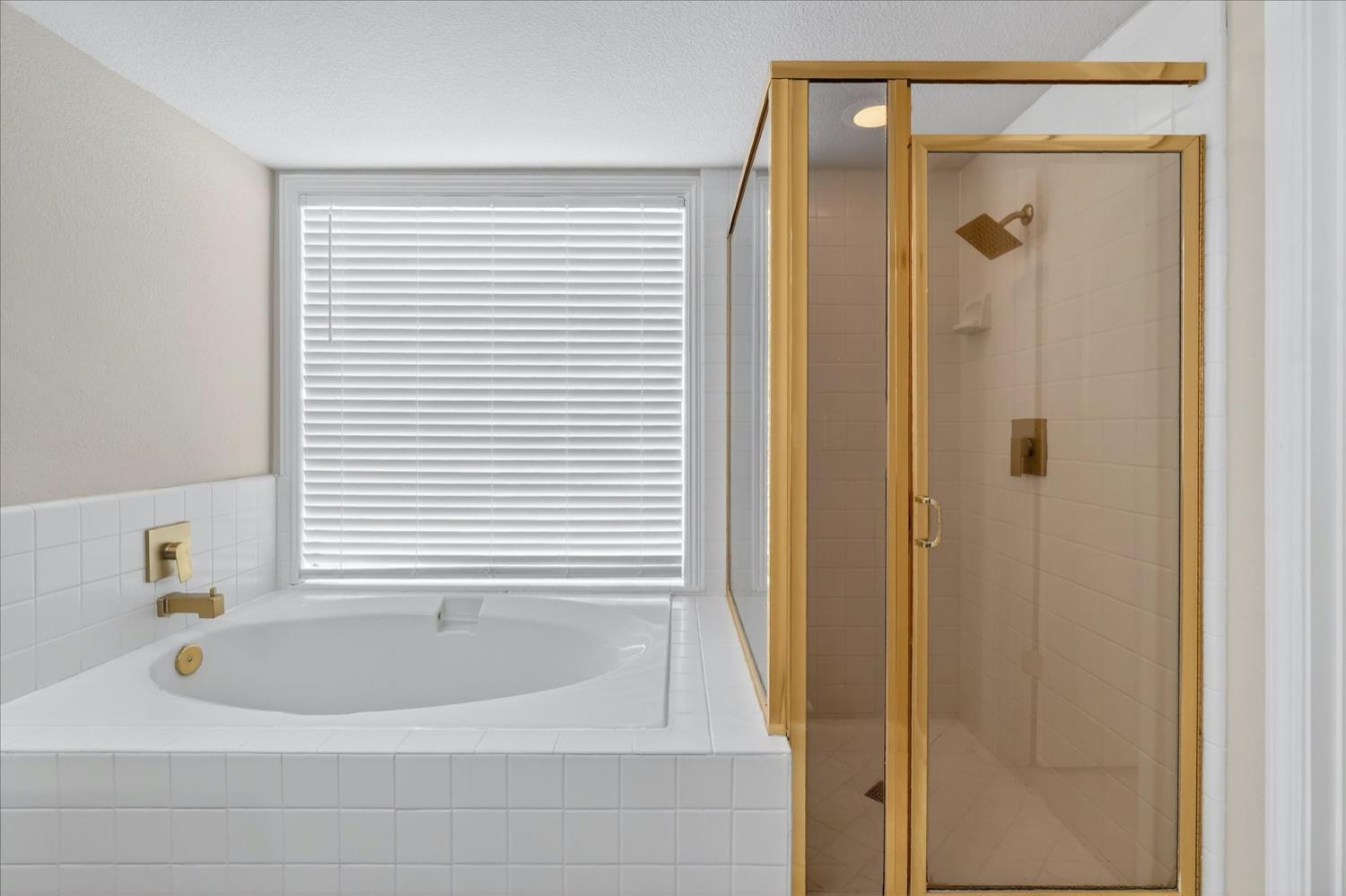 3668 W Ellery Ave, Fresno, CA 93711