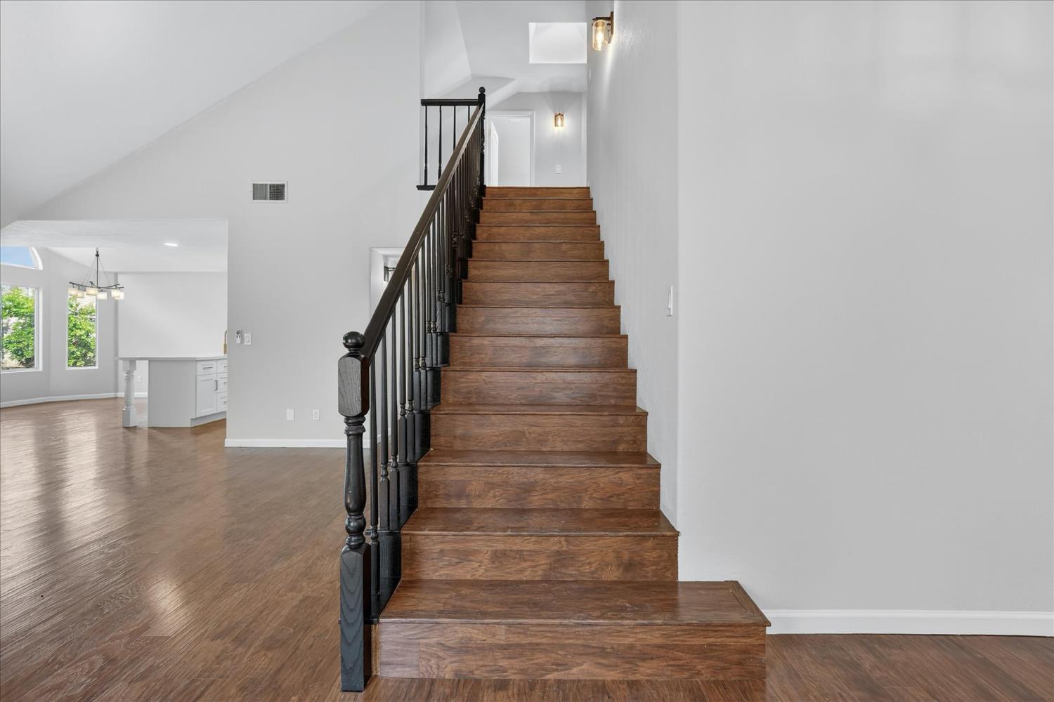 3668 W Ellery Ave, Fresno, CA 93711