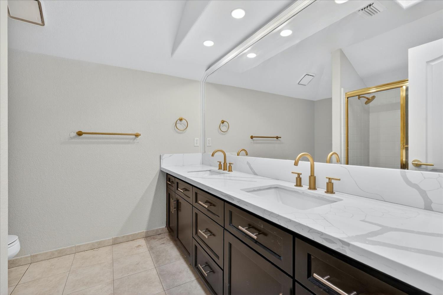 3668 W Ellery Ave, Fresno, CA 93711