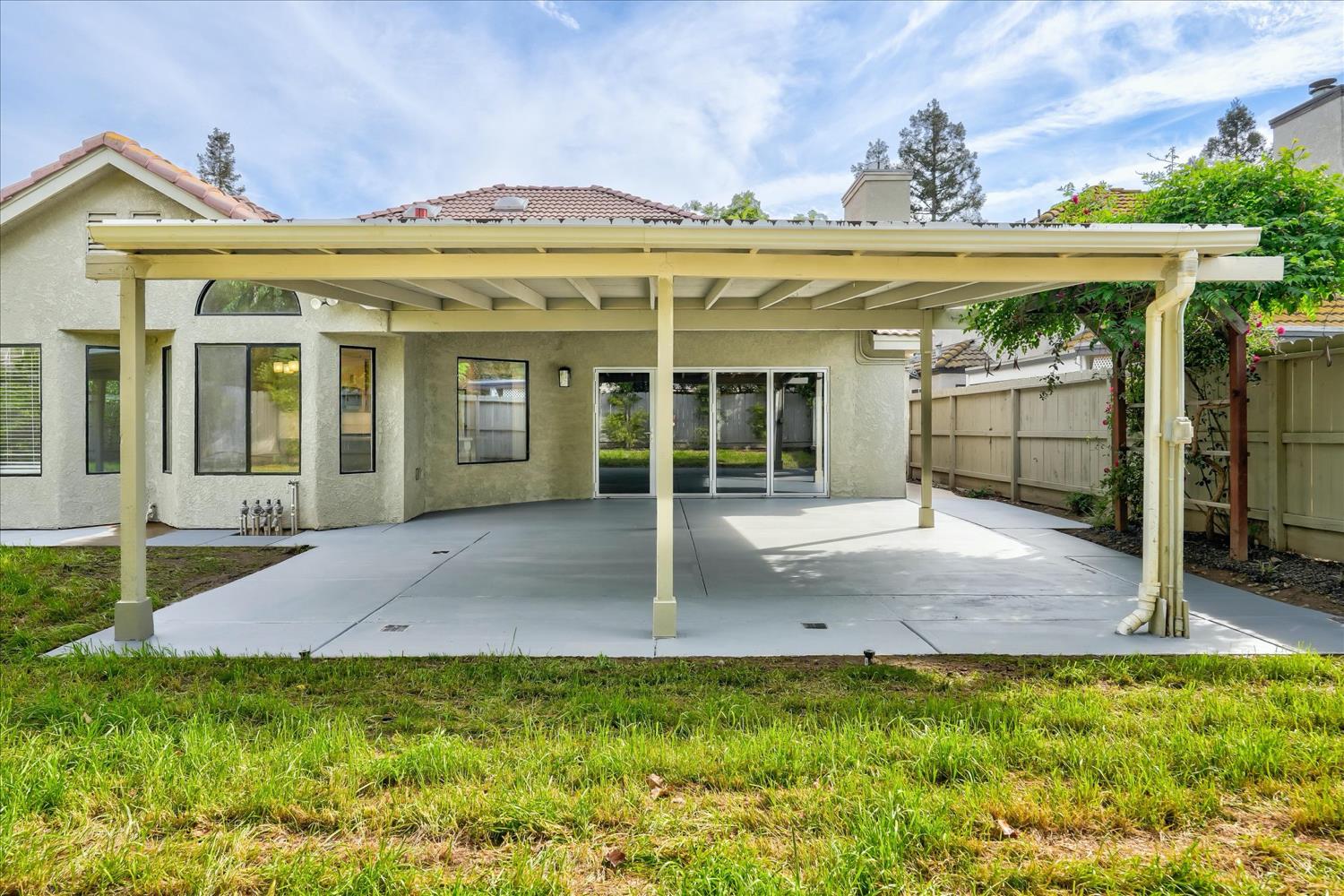 3668 W Ellery Ave, Fresno, CA 93711