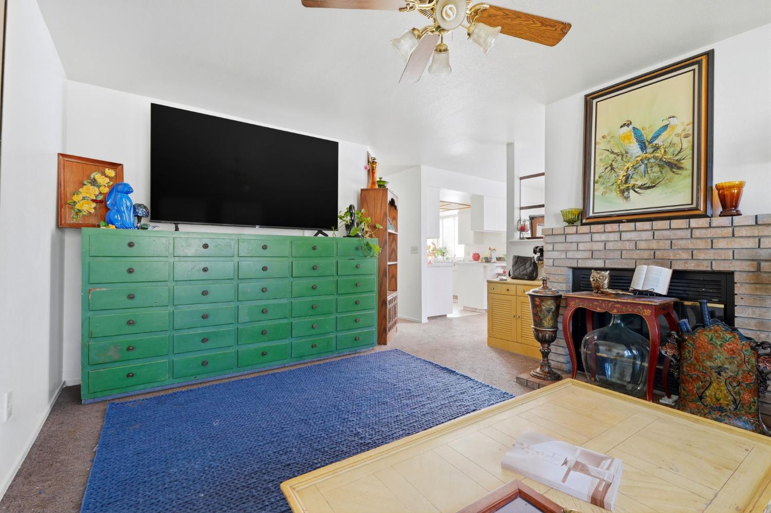 2301 N 10Th Ave, Hanford, CA 93230