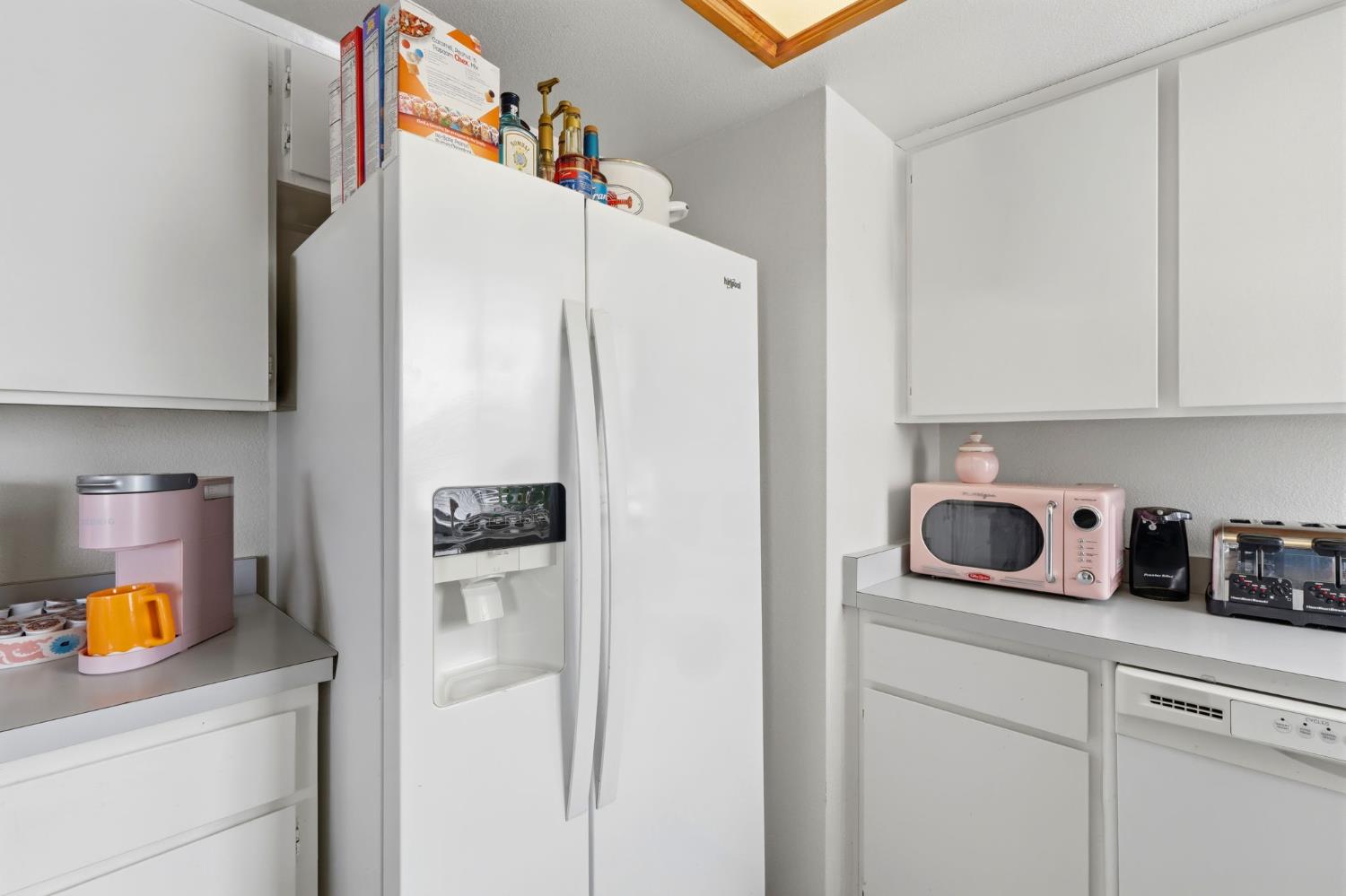 2301 N 10Th Ave, Hanford, CA 93230