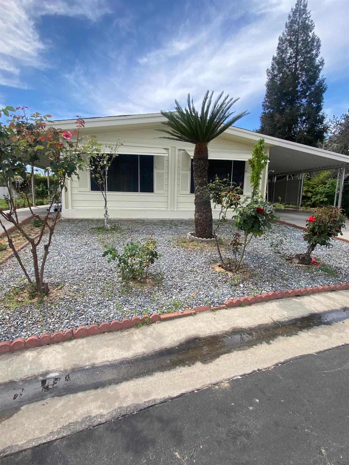 1300 W Olson Ave #126, Reedley, CA 93654