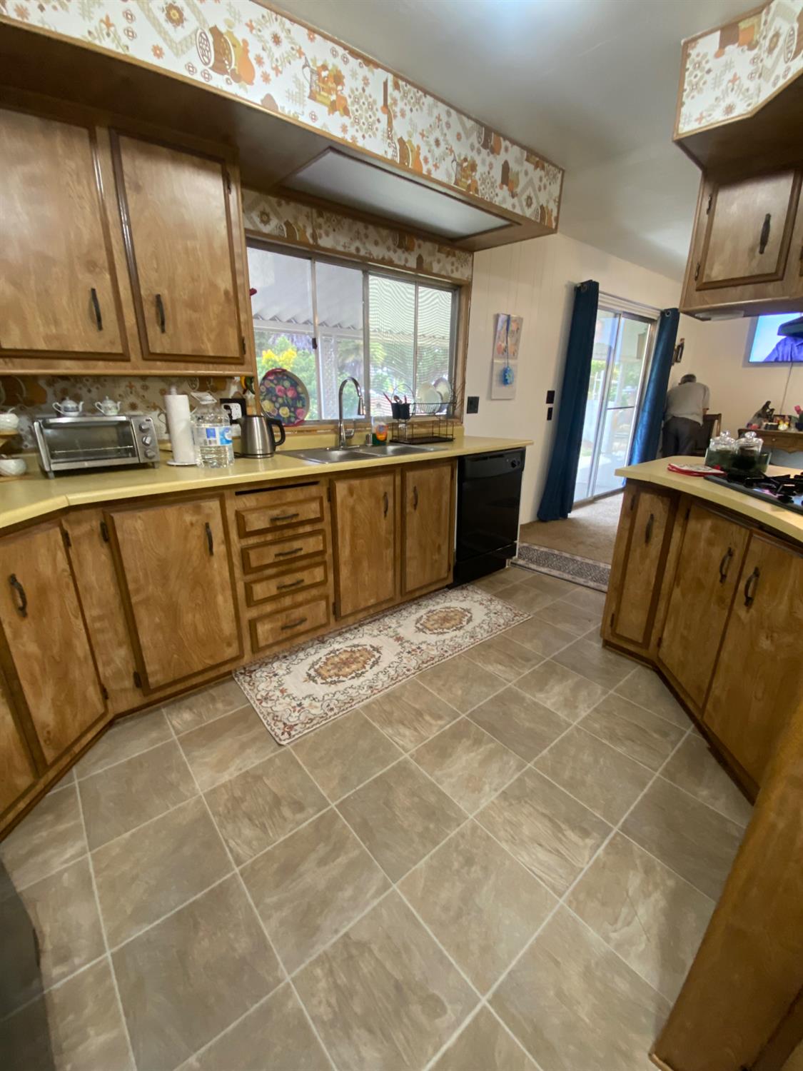 1300 W Olson Ave #126, Reedley, CA 93654