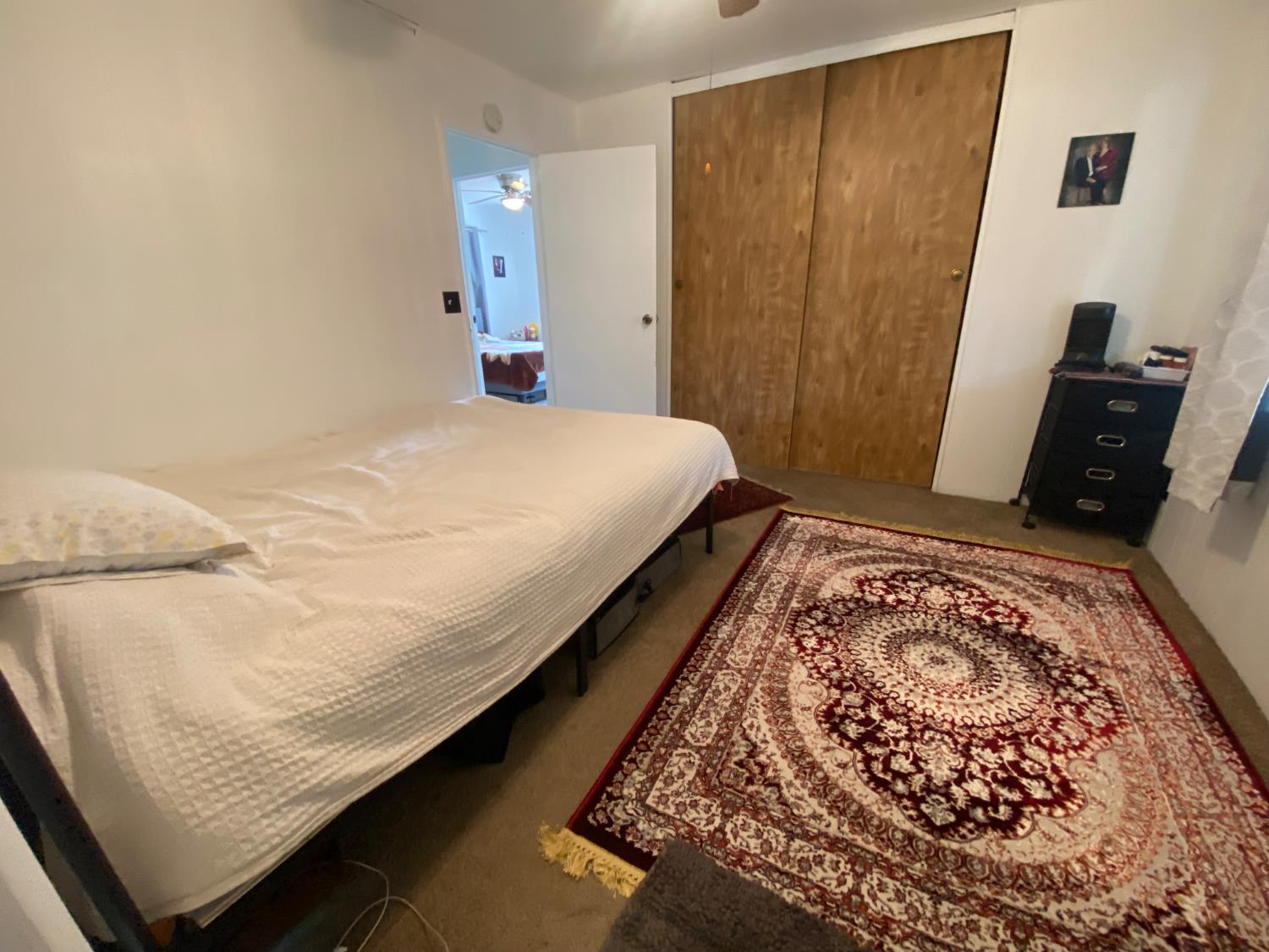 1300 W Olson Ave #126, Reedley, CA 93654