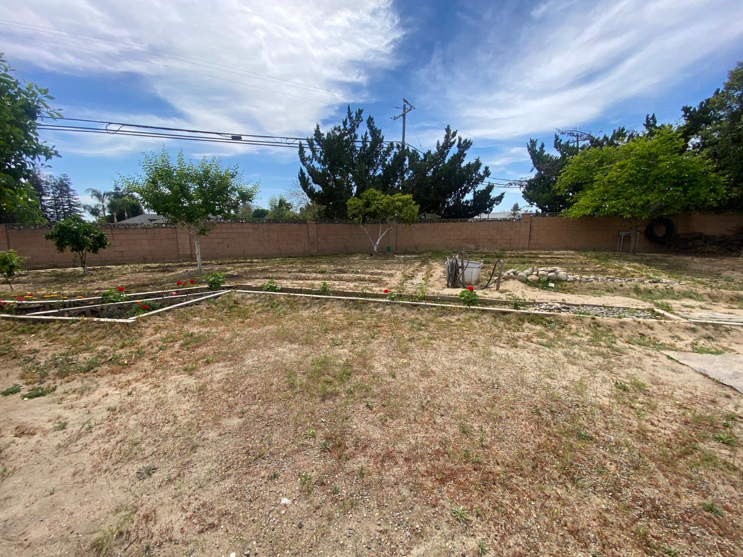 1300 W Olson Ave #126, Reedley, CA 93654