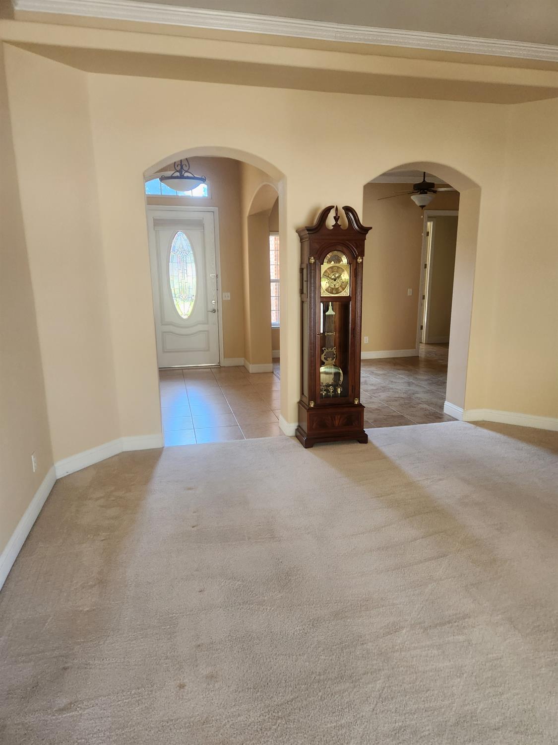 2684 Armstrong Ave, Clovis, CA 93611