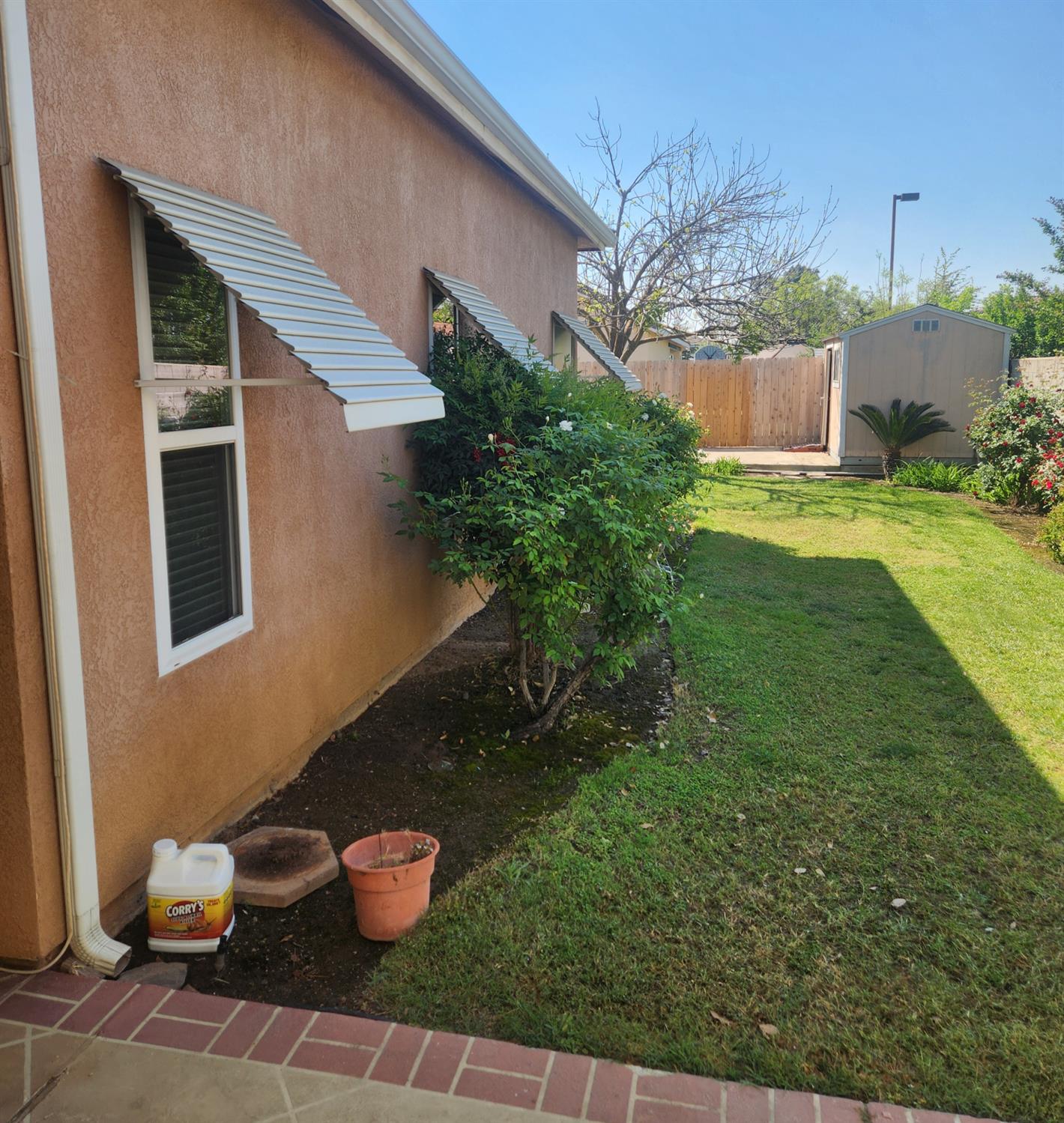 2684 Armstrong Ave, Clovis, CA 93611