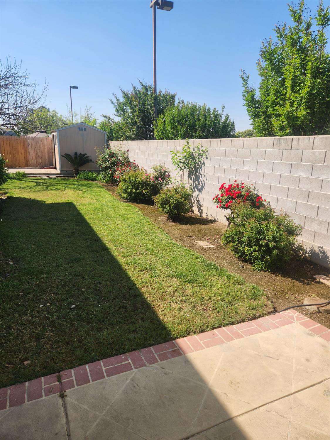 2684 Armstrong Ave, Clovis, CA 93611