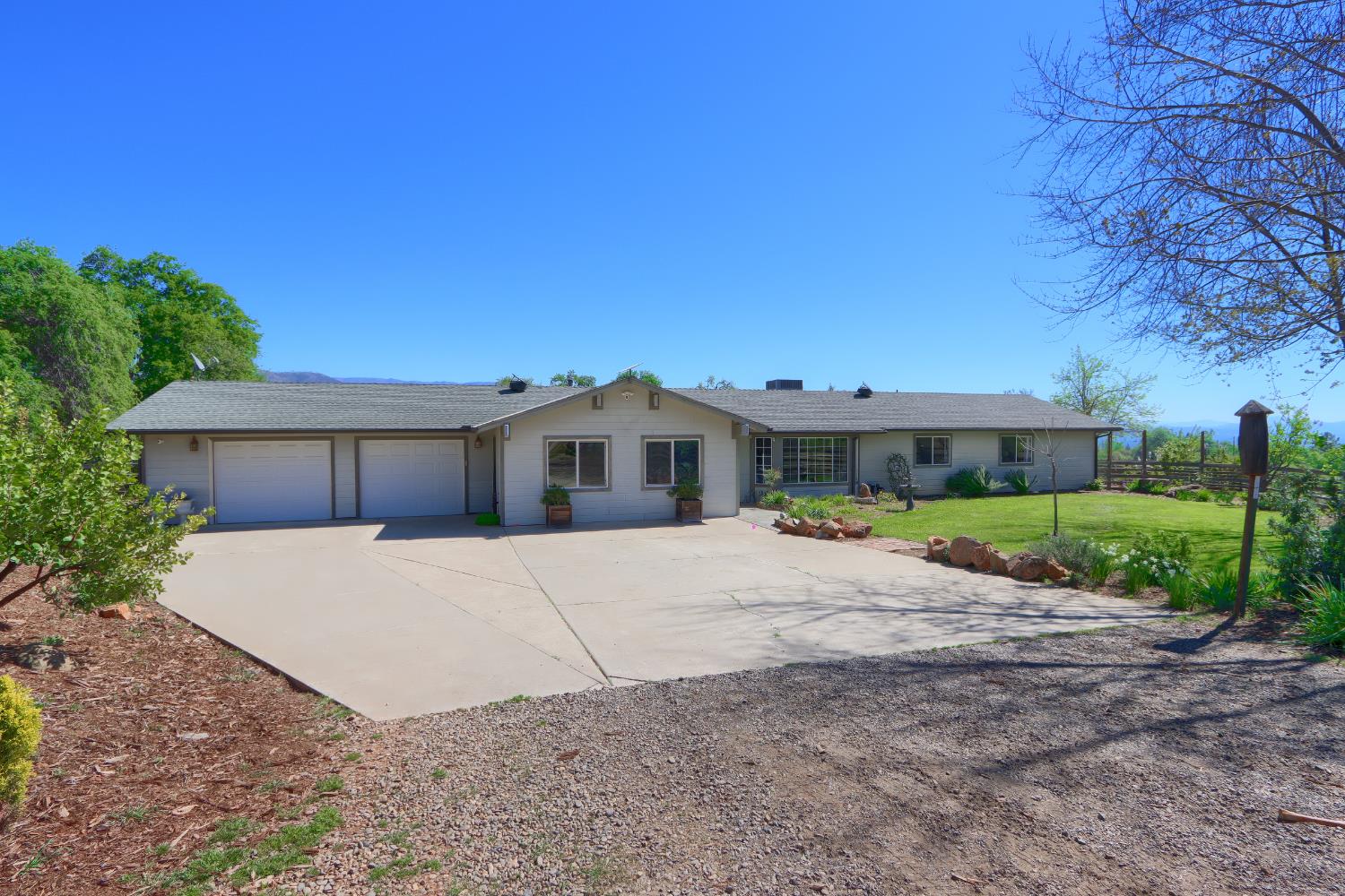 4780 Morningstar Ln, Mariposa, CA 95338