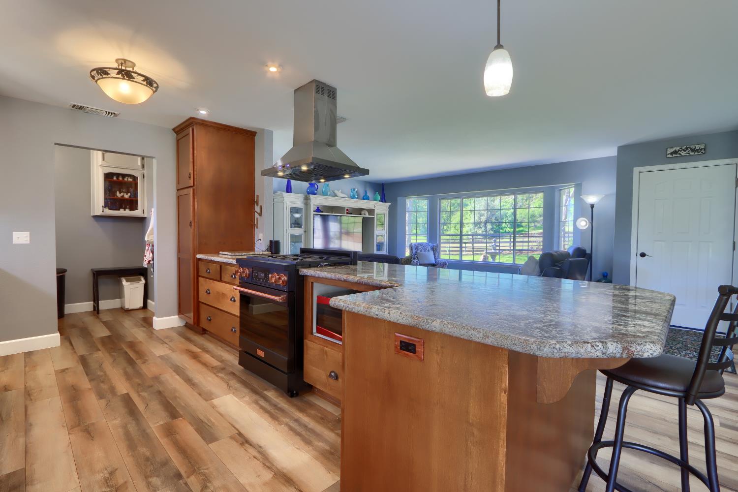 4780 Morningstar Ln, Mariposa, CA 95338