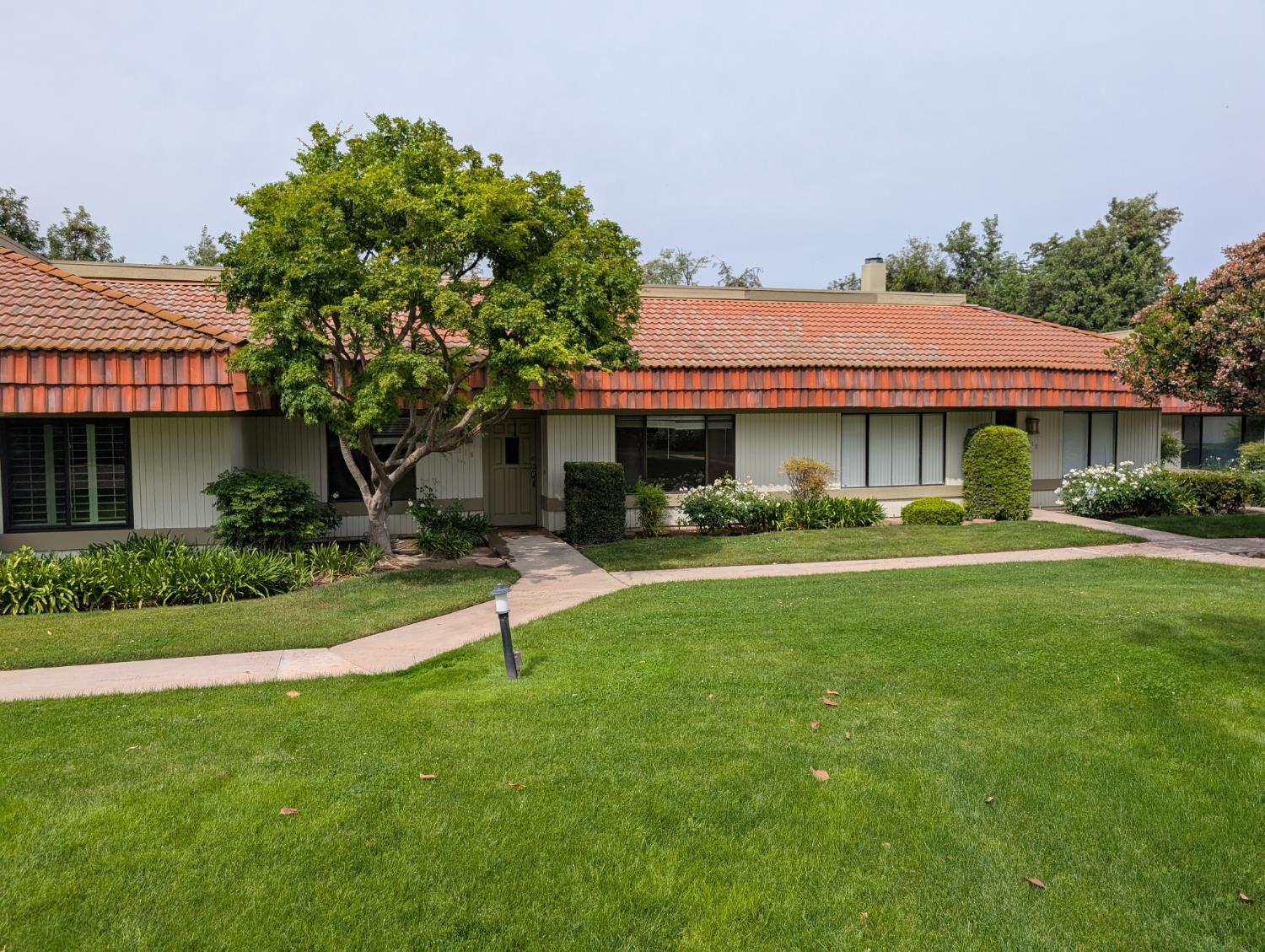 4918 N Sequoia Dr #102, Fresno, CA 93704