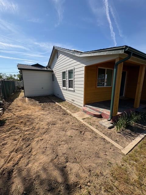 507 I St, Sanger, CA 93657