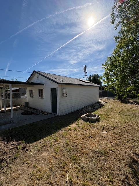 507 I St, Sanger, CA 93657