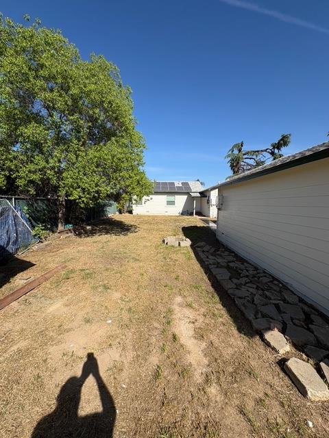 507 I St, Sanger, CA 93657