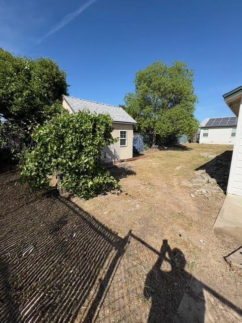 507 I St, Sanger, CA 93657