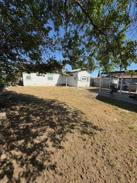 507 I St, Sanger, CA 93657