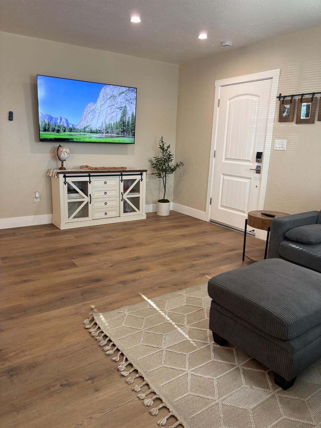 507 I St, Sanger, CA 93657