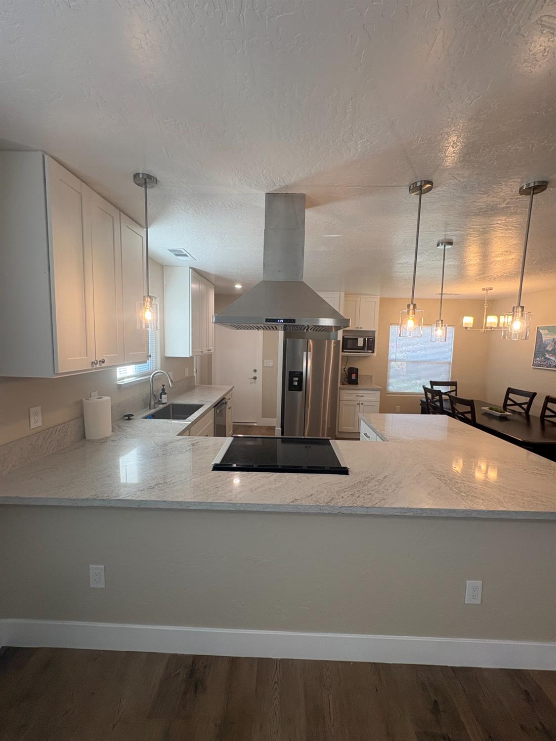 507 I St, Sanger, CA 93657