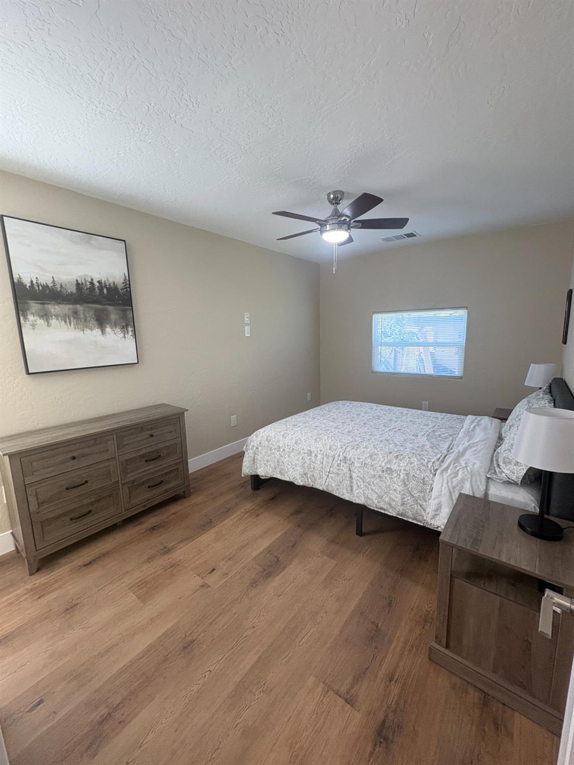 507 I St, Sanger, CA 93657