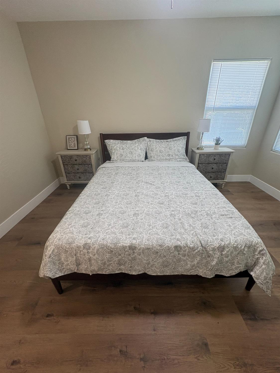 507 I St, Sanger, CA 93657