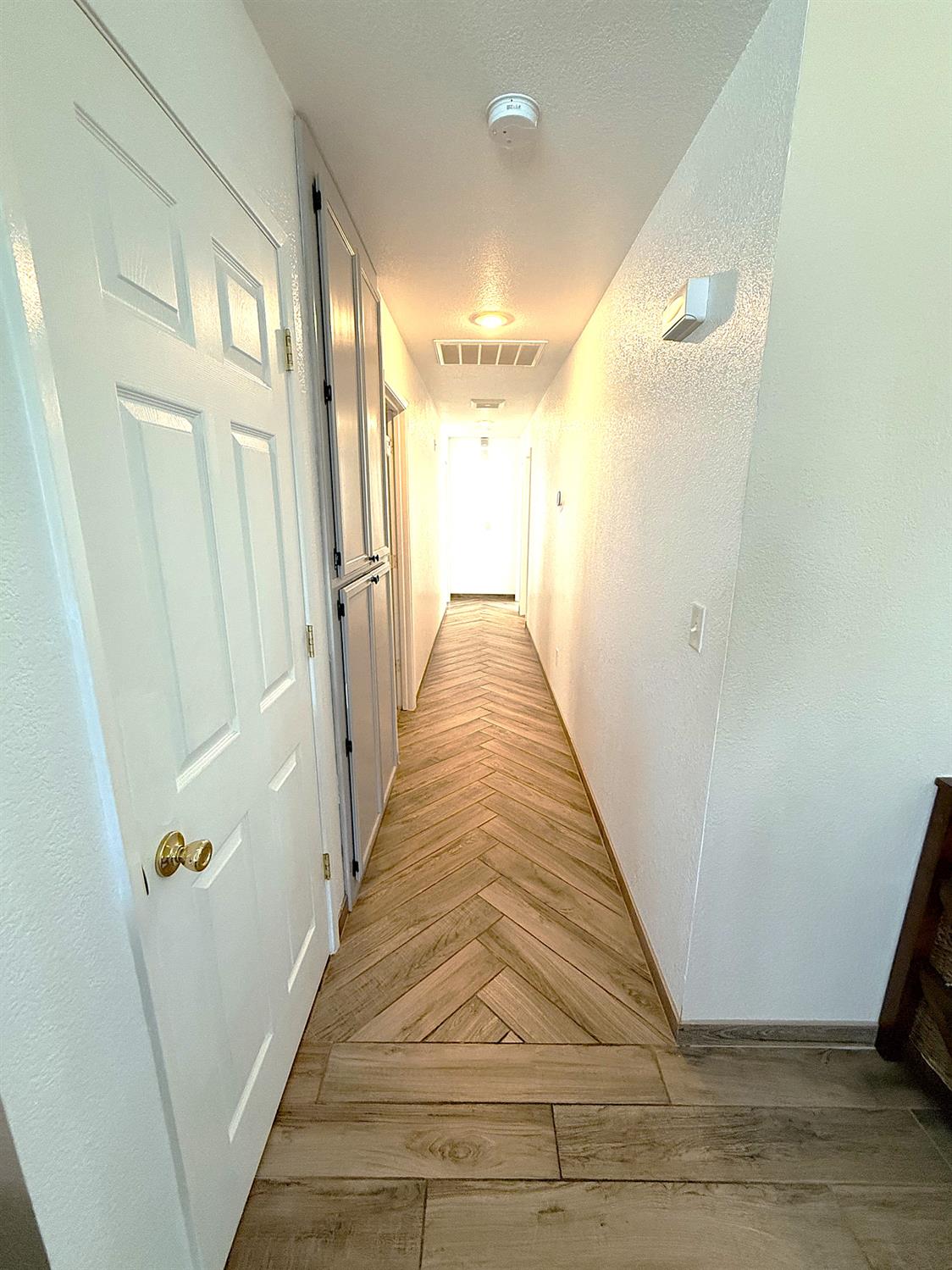 1305 Carmen Ave, Madera, CA 93638