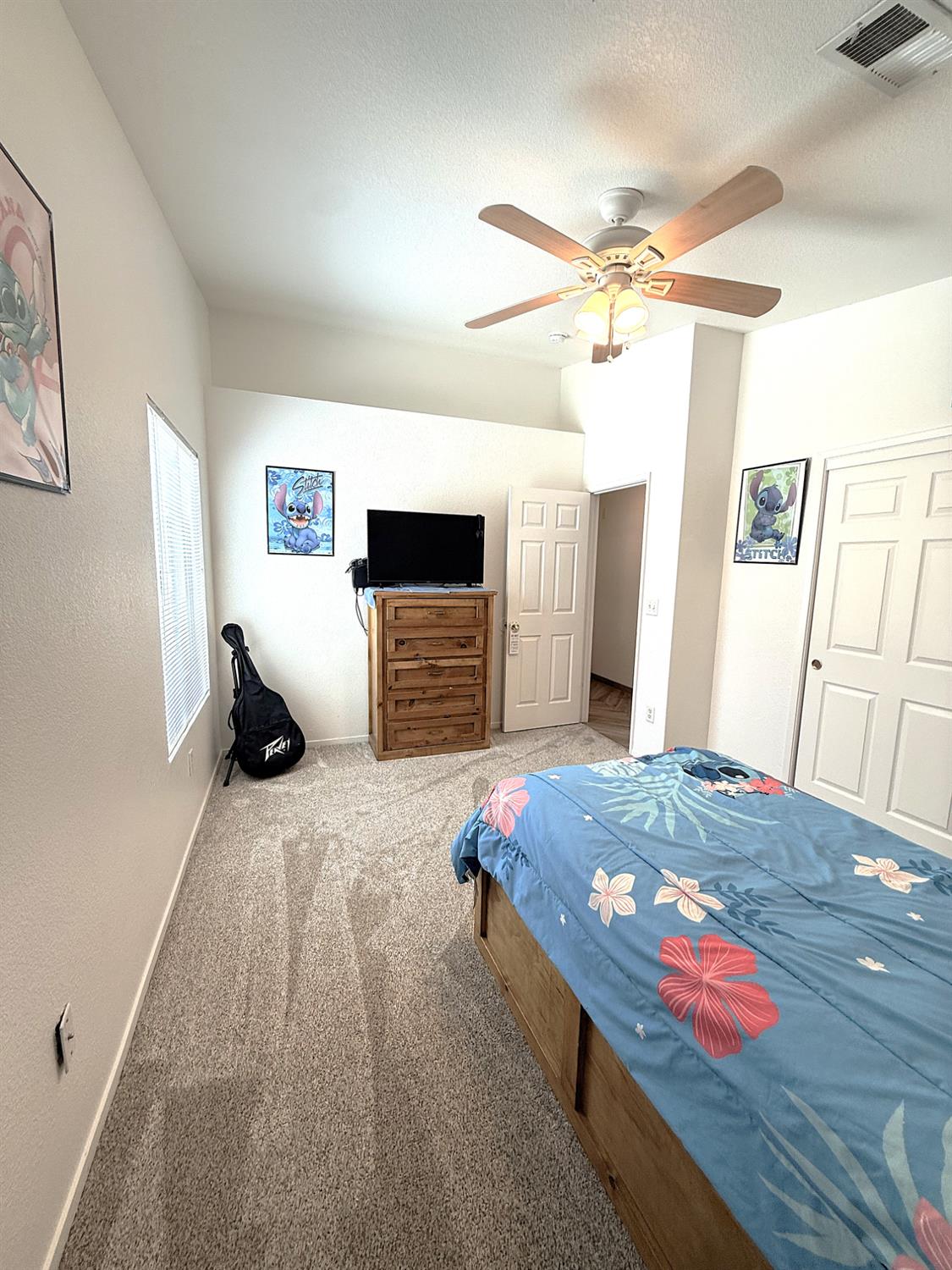 1305 Carmen Ave, Madera, CA 93638