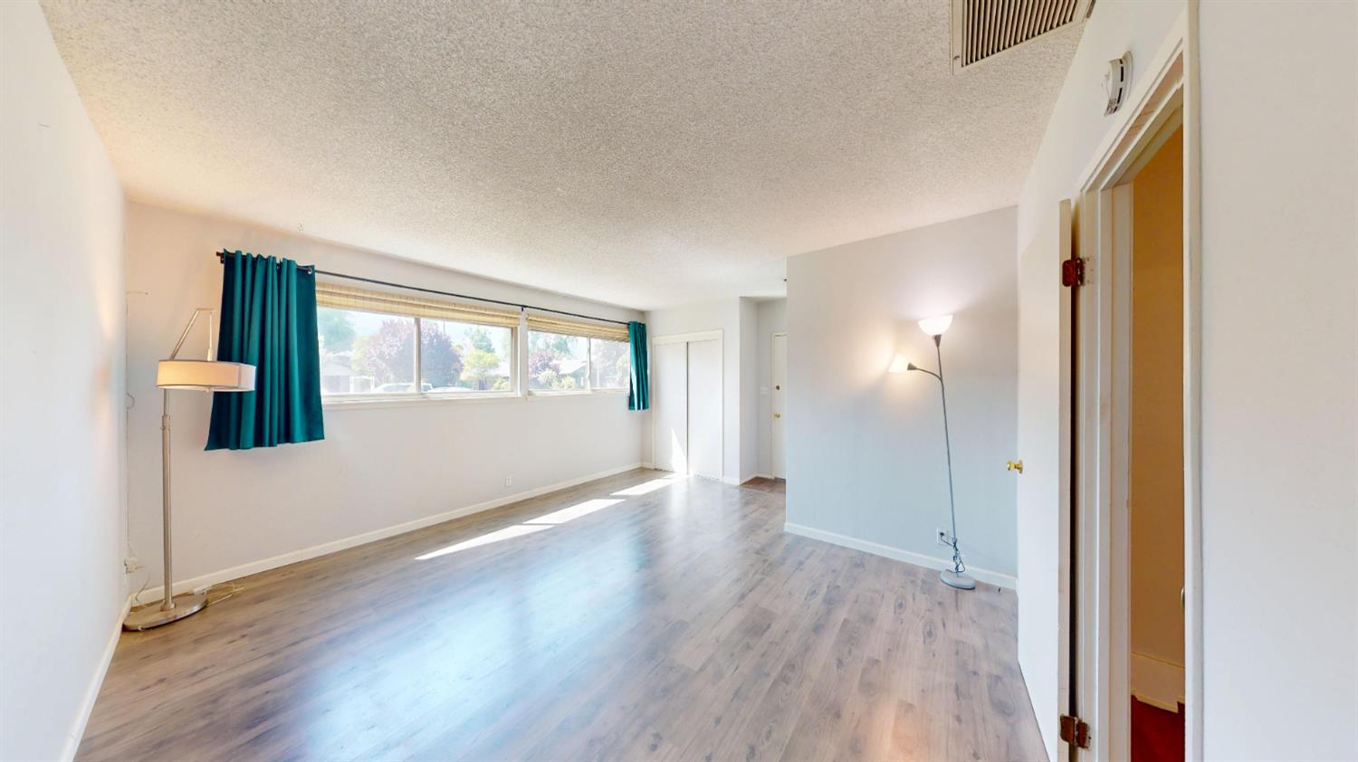 2605 N Wishon Ave, Fresno, CA 93704