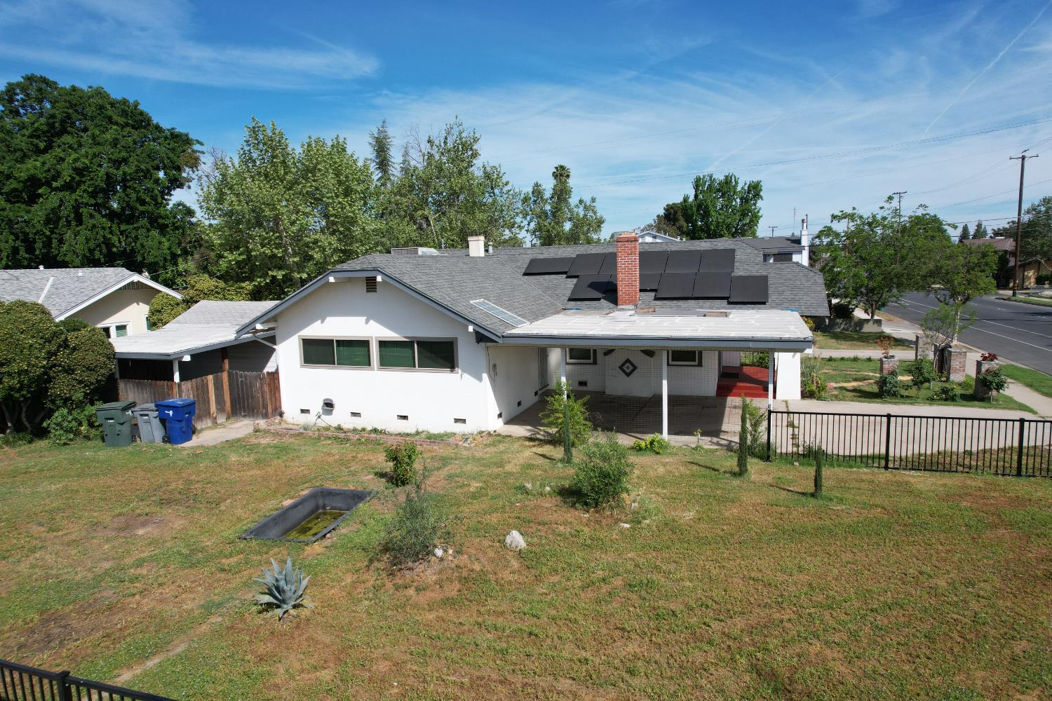 2605 N Wishon Ave, Fresno, CA 93704