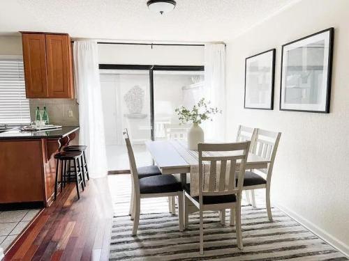 4676 E Alamos Ave #106, Fresno, CA 93726