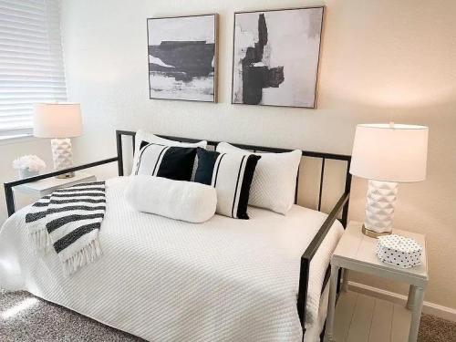 4676 E Alamos Ave #106, Fresno, CA 93726