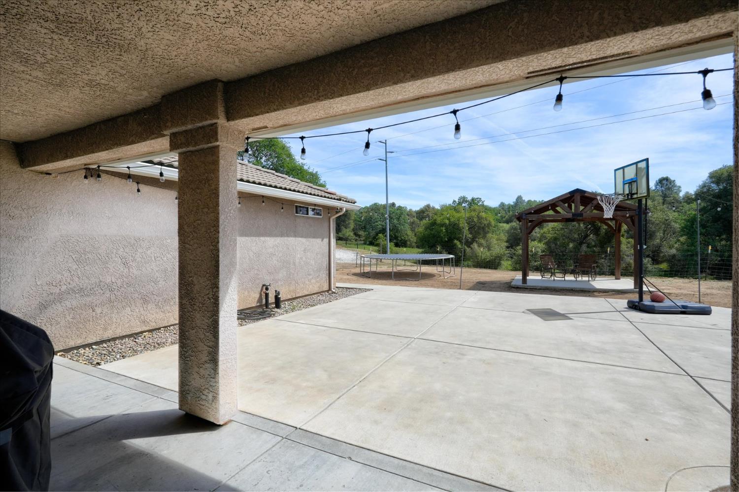 47482 Veater Ranch Rd, Coarsegold, CA 93614